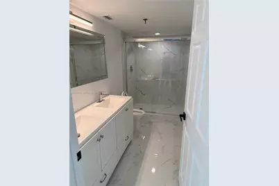 7290 Kinghurst Dr #306, Delray Beach, FL 33446 - Photo 10