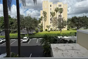 7290 Kinghurst Dr, Delray Beach, FL 33446 - Photo 14