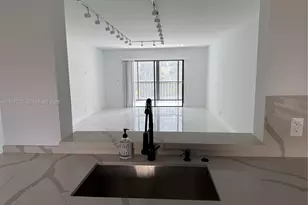 7290 Kinghurst Dr, Delray Beach, FL 33446 - Photo 4