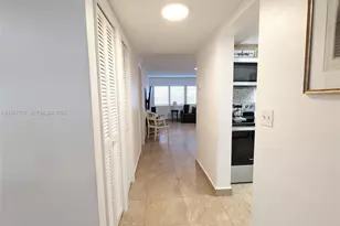 330 SE 2nd St, Hallandale Beach, FL 33009 - Photo 6