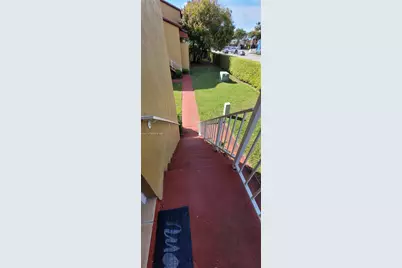 15650 SW 80th St #F-208, Miami, FL 33193 - Photo 4