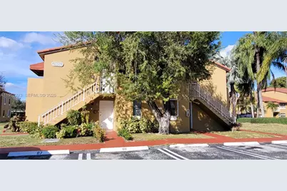 15650 SW 80th St #F-208, Miami, FL 33193 - Photo 2