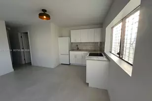 525 SW 22nd Ave, Miami, FL 33135 - Photo 2