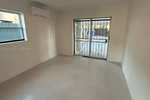 525 SW 22nd Ave, Miami, FL 33135 - Photo 6