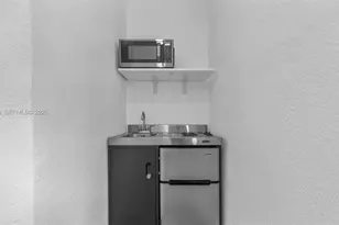 [Address not provided], Miami, FL 33173 - Photo 6