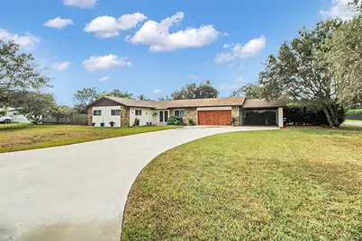 19520 SW 307th St, Homestead, FL 33030 - Photo 4