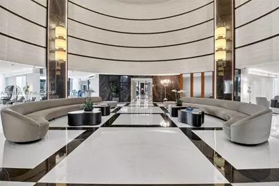 300 S Pointe Dr #605, Miami Beach, FL 33139 - Photo 46