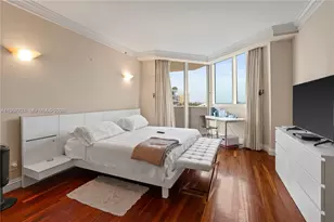 300 South Pointe Dr, Miami Beach, FL 33139 - Photo 12