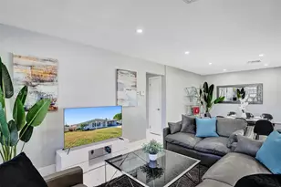 477 SE 17th Terrace, Deerfield Beach, FL 33441 - Photo 4