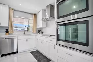 477 SE 17th Terrace, Deerfield Beach, FL 33441 - Photo 14