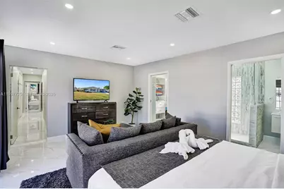 477 SE 17th Ter, Deerfield Beach, FL 33441 - Photo 32