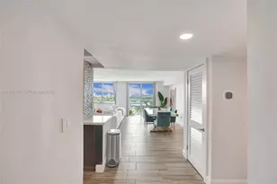 10000 W Bay Harbor Dr, Bay Harbor Islands, FL 33154 - Photo 42