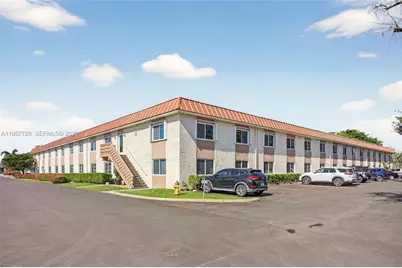 9 NE 19th Ct #104C, Wilton Manors, FL 33305 - Photo 2