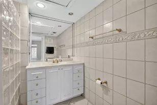 9 NE 19th Ct, Wilton Manors, FL 33305 - Photo 10