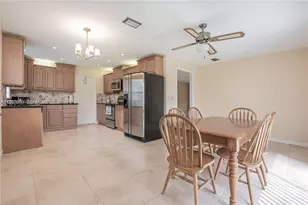 568 SW 169th Terrace, Weston, FL 33326 - Photo 10