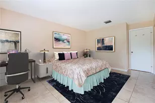 568 SW 169th Terrace, Weston, FL 33326 - Photo 4