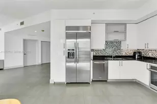 60 SW 13th St, Miami, FL 33130 - Photo 10