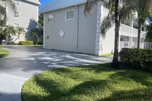 17255 SW 95th Ave, Palmetto Bay, FL 33157 - Photo 16