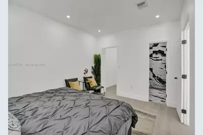 759 NE 127th St, North Miami, FL 33161 - Photo 14