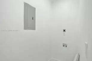 759 NE 127th St, North Miami, FL 33161 - Photo 26