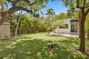 759 NE 127th St, North Miami, FL 33161 - Photo 28