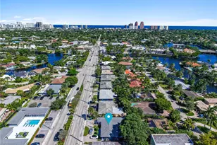 2024 NE 26th St, Wilton Manors, FL 33305 - Photo 1