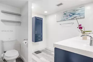 4081 NE 14th Ave, Oakland Park, FL 33334 - Photo 30