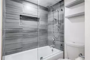 4081 NE 14th Ave, Oakland Park, FL 33334 - Photo 18