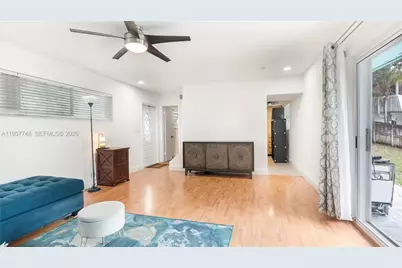 4081 NE 14th Ave, Oakland Park, FL 33334 - Photo 16