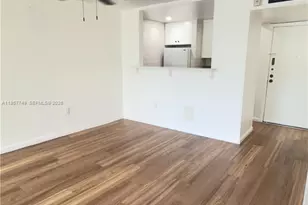 10400 SW 108th Ave, Miami, FL 33176 - Photo 2