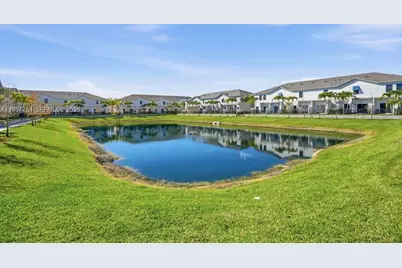 816 NW 3rd Ter #818, Pompano Beach, FL 33060 - Photo 24