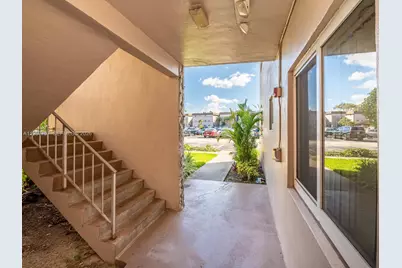 8161 SW 24th Ct #202, Davie, FL 33324 - Photo 4