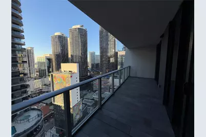 1010 Brickell Ave #2609, Miami, FL 33131 - Photo 12