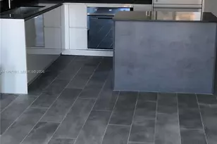 1010 Brickell Ave, Miami, FL 33131 - Photo 22