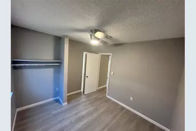 1720 NW 1st Pl #3, Miami, FL 33136 - Photo 1