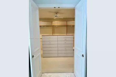 3508 Bayshore Villas Dr, Miami, FL 33133 - Photo 32