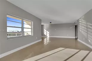 300 Bayview Dr, Sunny Isles Beach, FL 33160 - Photo 22