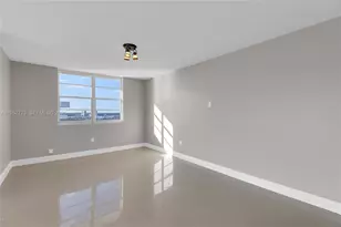 300 Bayview Dr, Sunny Isles Beach, FL 33160 - Photo 26