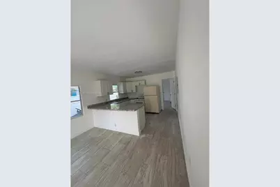 338 SW 1st Ter, Deerfield Beach, FL 33441 - Photo 10