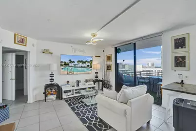 1330 West Ave #1811, Miami Beach, FL 33139 - Photo 12