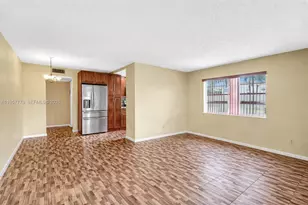 160 Markham H, Deerfield Beach, FL 33442 - Photo 6