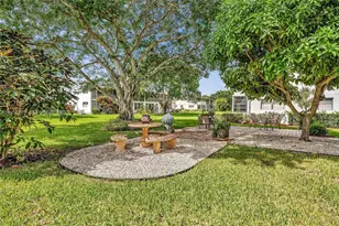 160 Markham H, Deerfield Beach, FL 33442 - Photo 36