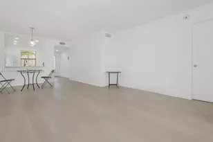 10434 Sunrise Lakes Blvd, Sunrise, FL 33322 - Photo 6