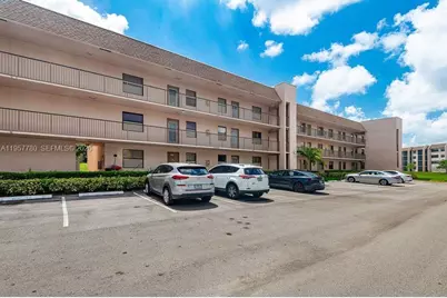 10434 Sunrise Lakes Blvd #109, Sunrise, FL 33322 - Photo 22