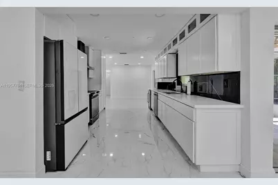 860 NW 207th St, Miami Gardens, FL 33169 - Photo 8