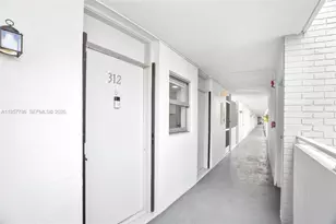 3600 NE 170th St, North Miami Beach, FL 33160 - Photo 26