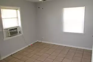 2127 Wilson St, Hollywood, FL 33020 - Photo 12