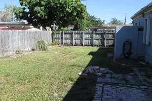 2127 Wilson St, Hollywood, FL 33020 - Photo 16