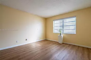 200 Ashbury Rd, Hollywood, FL 33024 - Photo 20