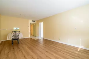 200 Ashbury Rd, Hollywood, FL 33024 - Photo 22